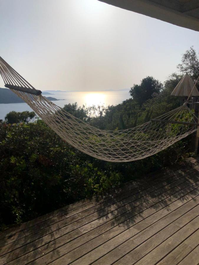 Les Oreades, Studio Le Marin Avec Vue Mer Imprenable Leilighet Île du Levant Eksteriør bilde